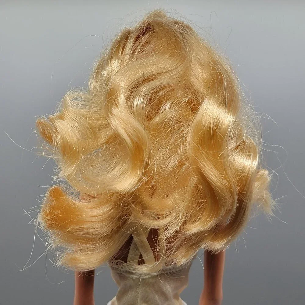 Vintage 1991 Dream Wardrobe Barbie Doll #3331